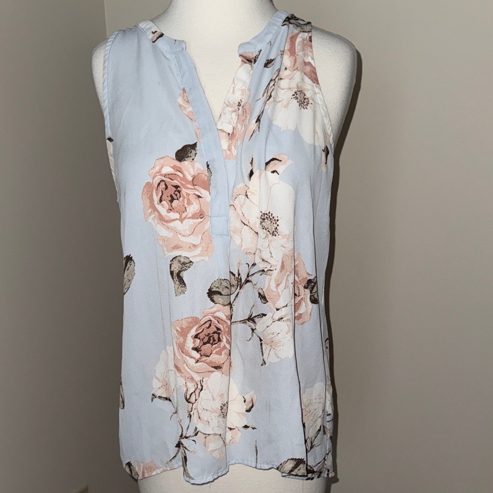Lila Rose Women's Blue Pink Floral Sleeveless Split Neck Blouse Size M